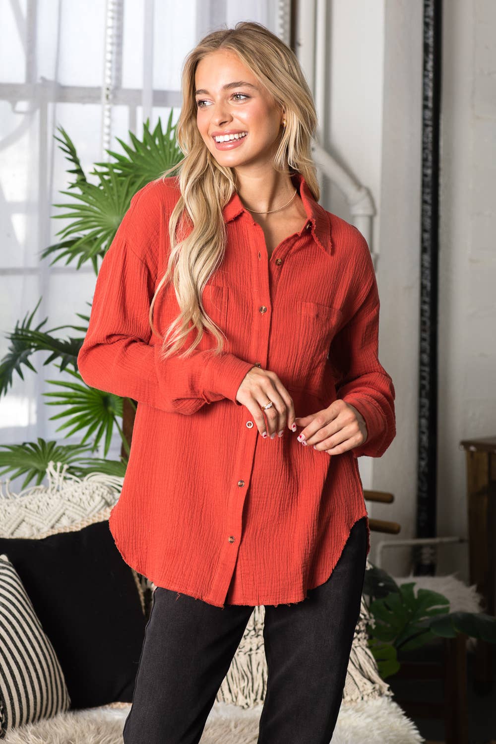 OVERSIZED BUTTON UP SHIRT